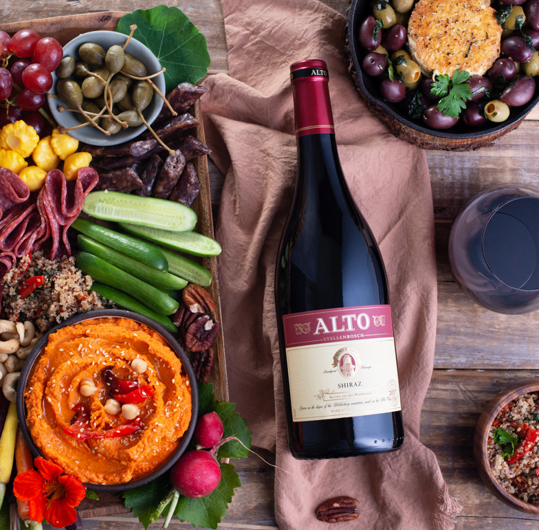 ALTO SHIRAZ & ALFRESCO PLATTER
