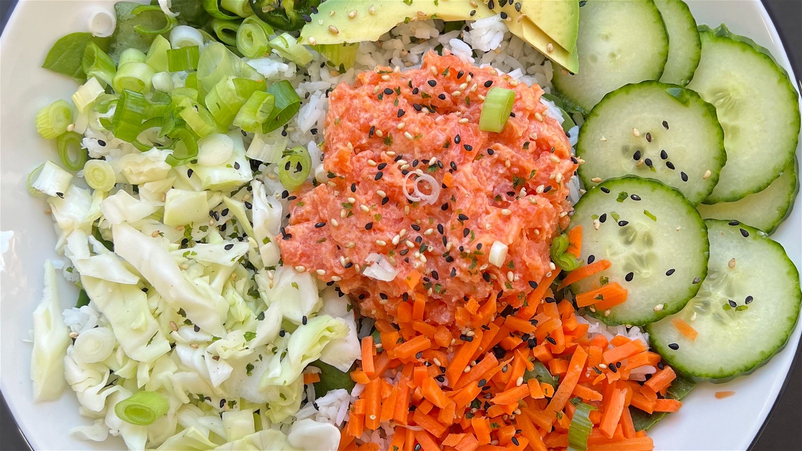 Image of Spicy Salmon Poke Bowl