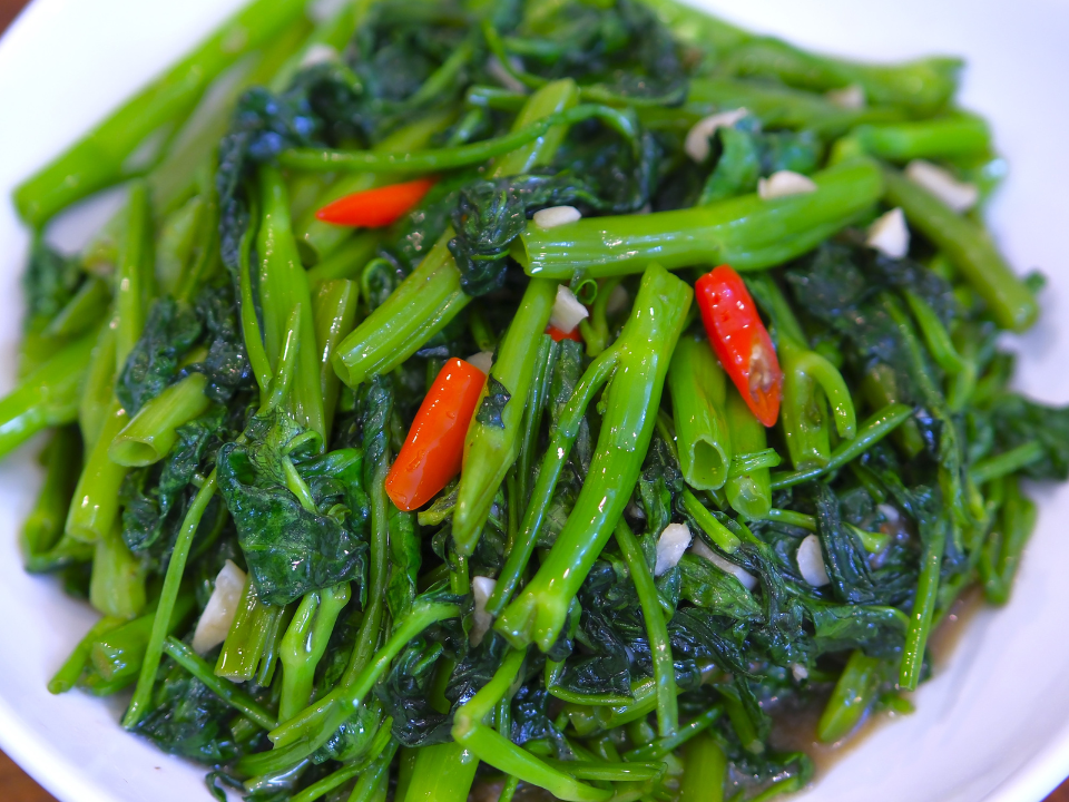 Water Spinach: What It Is & How to Cook It: What It Is & How to