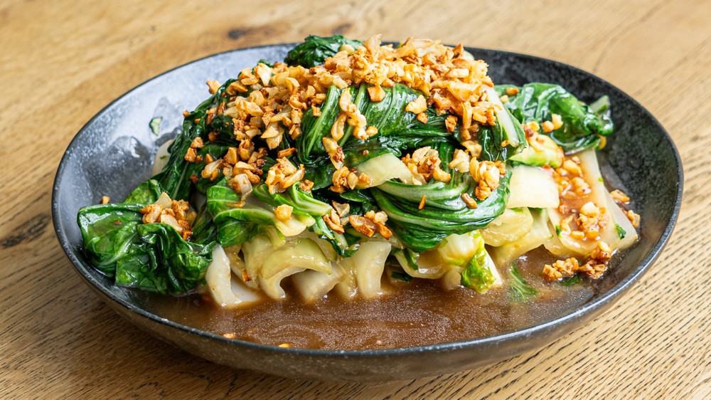 Image of Bok choy with oyster sauce and crispy garlic