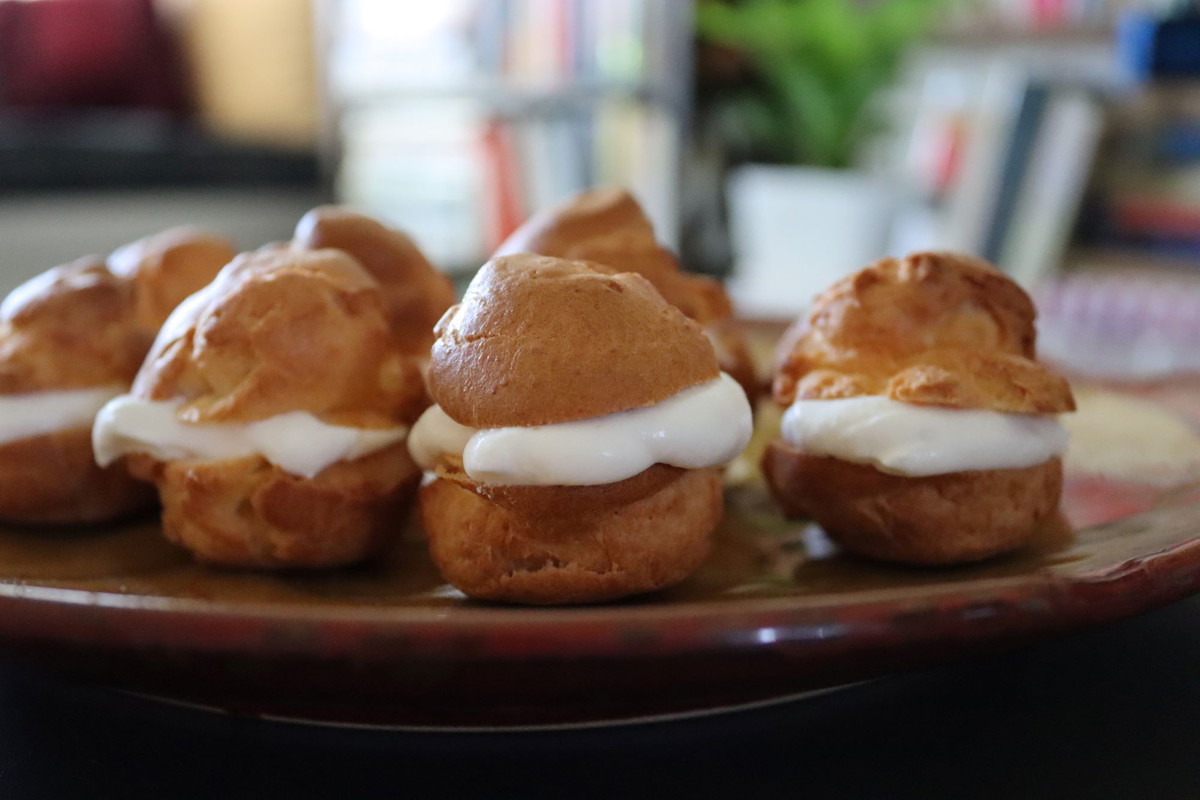 Mini Cream Puffs