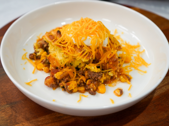 Chili Cornbread Bake