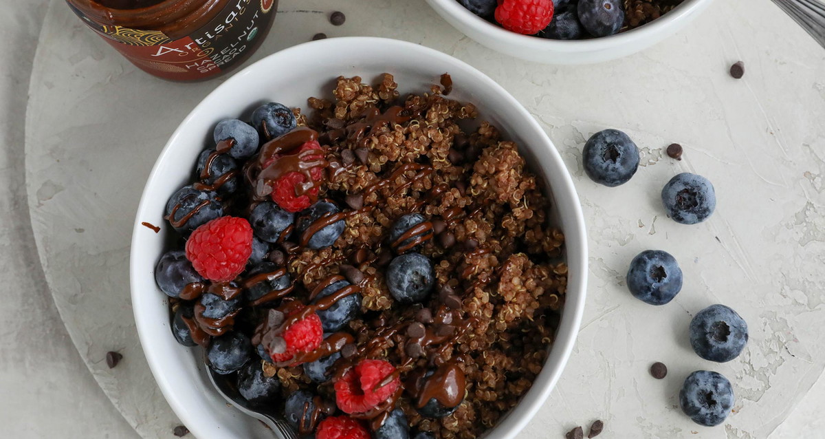 Chocolate Quinoa Porridge | Vegan, Gluten-Free