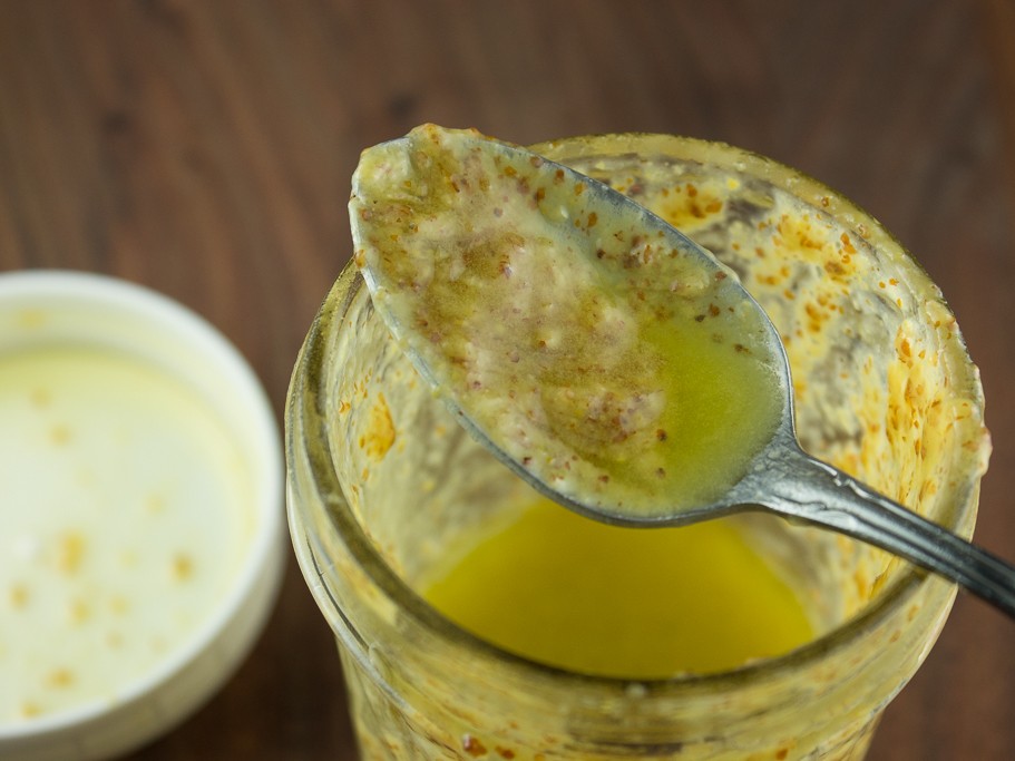 EASIEST HONEY MUSTARD DRESSING EASIEST HONEY MUSTARD DRESSING