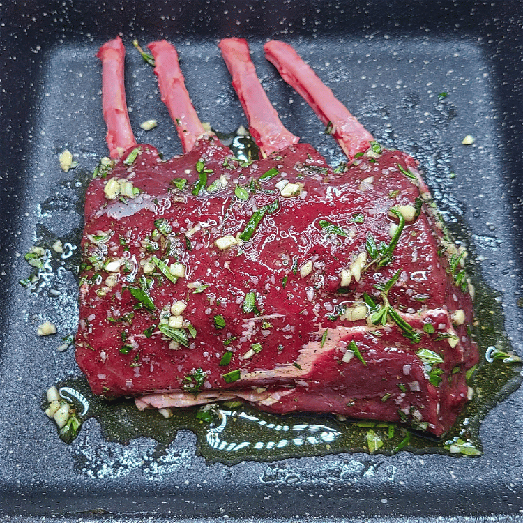 Image of Rub the mixture all over the meat, avoiding the bones....