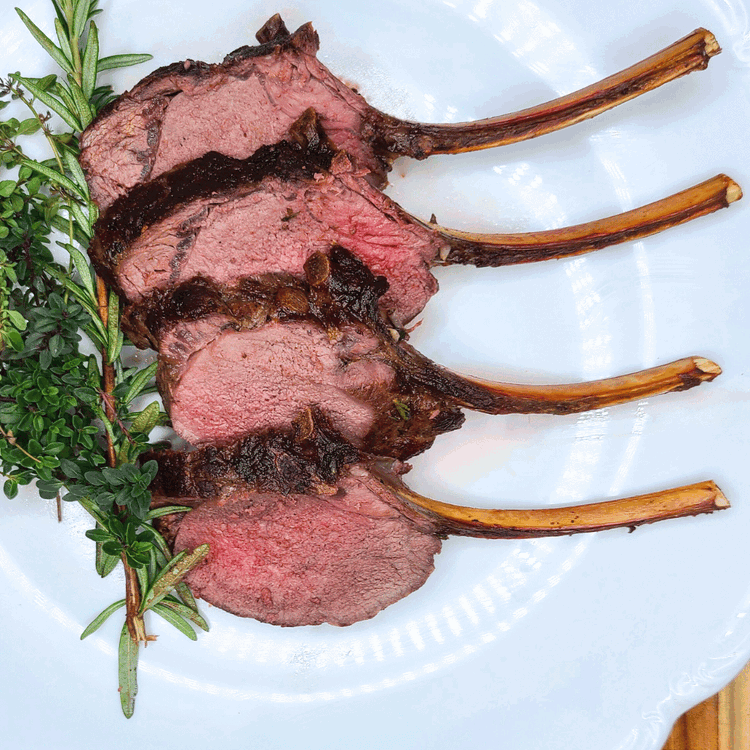 Image of Slice each medallion between each bone into 2 slices and sprinkle with a bit more salt.