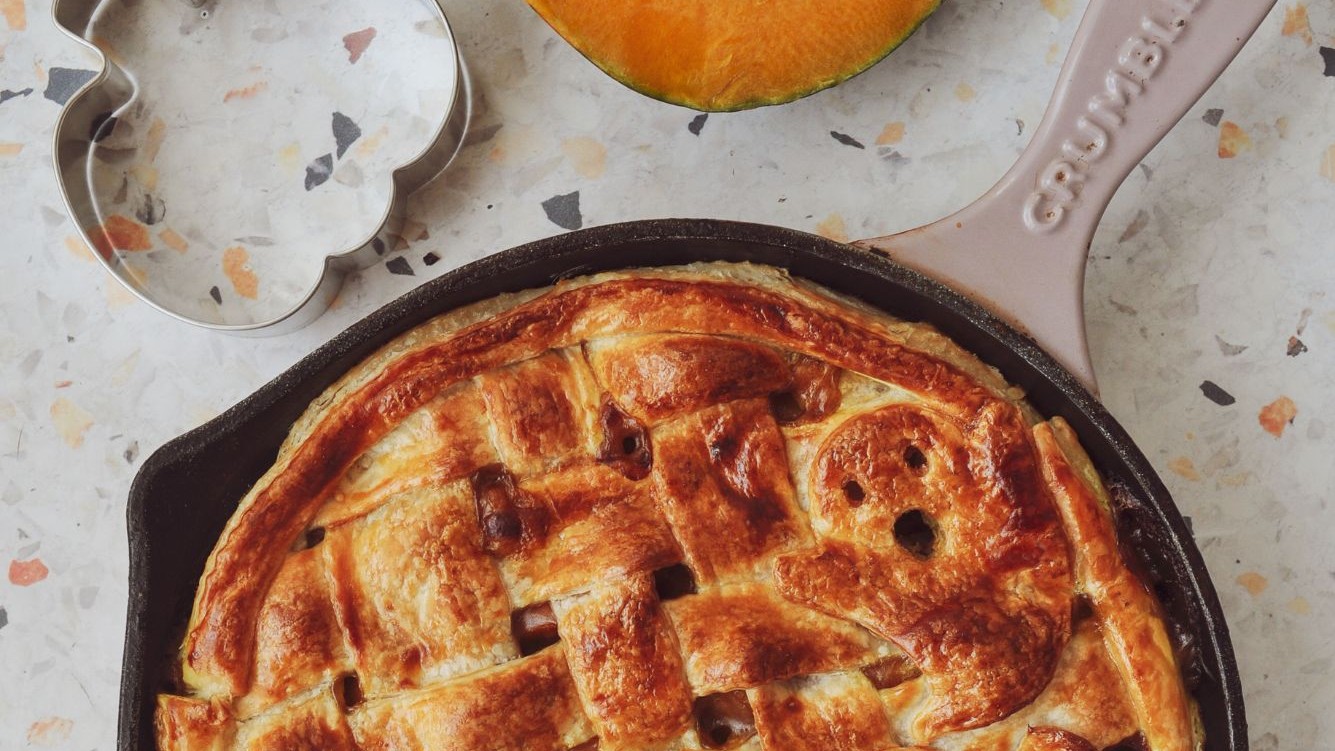 Image of Japanese Curry Skillet Pie