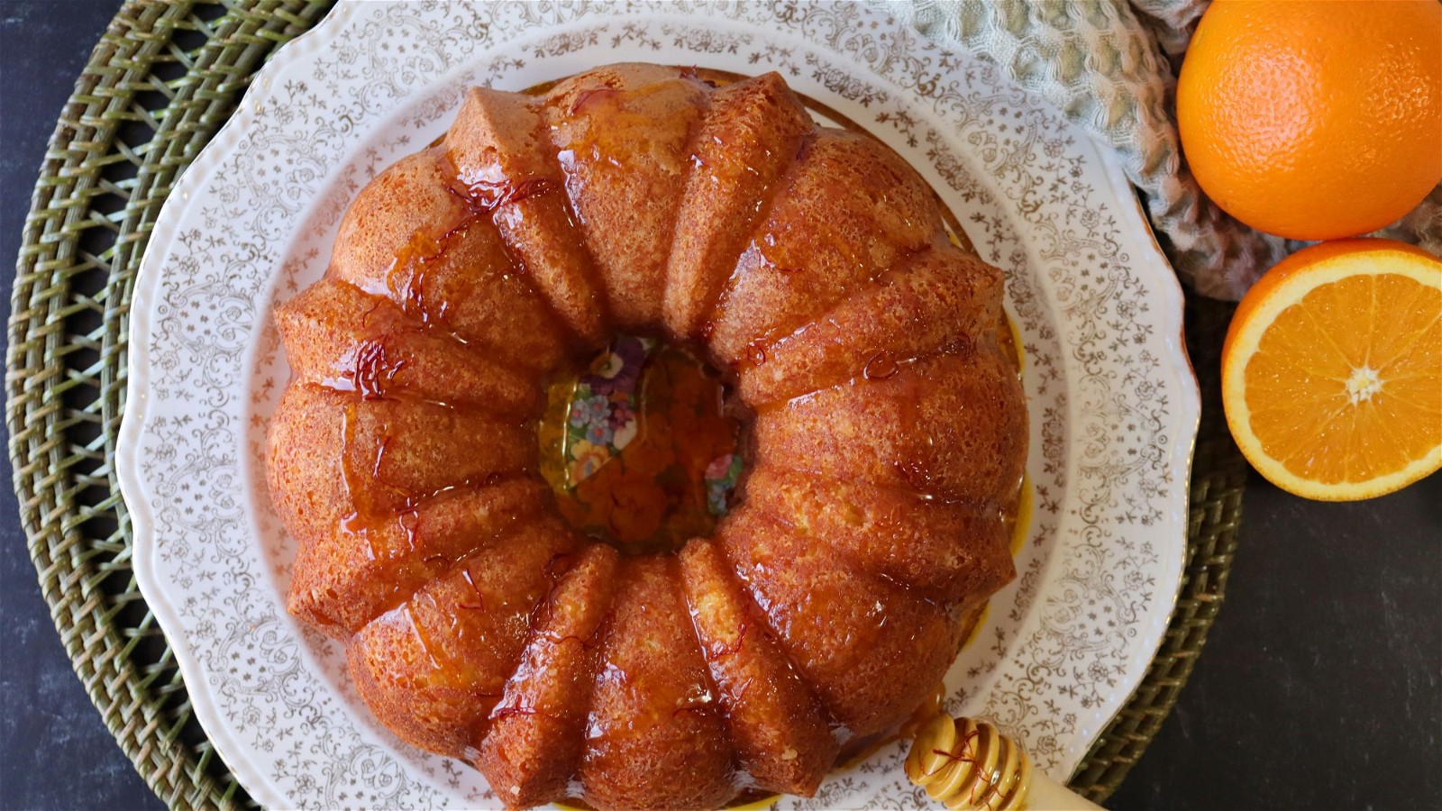 Image of Olive Oil and Orange Cake with Saffron Honey