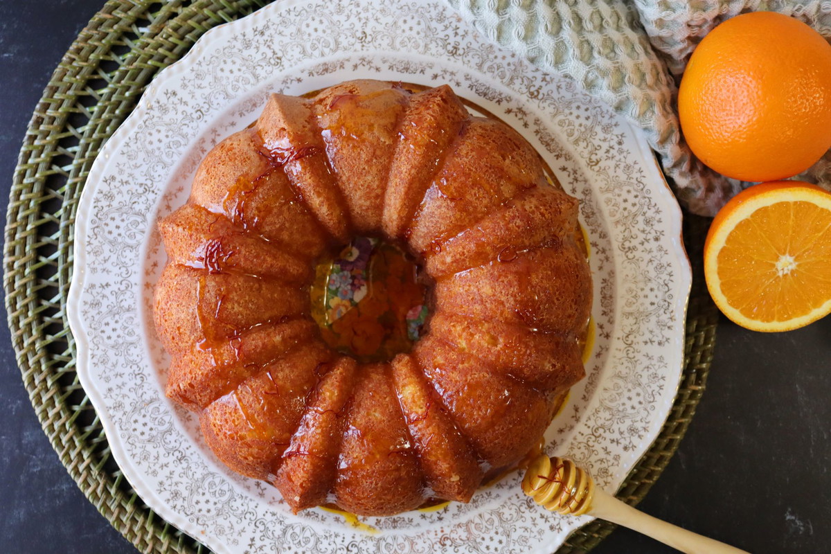 Olive Oil and Orange Cake with Saffron Honey