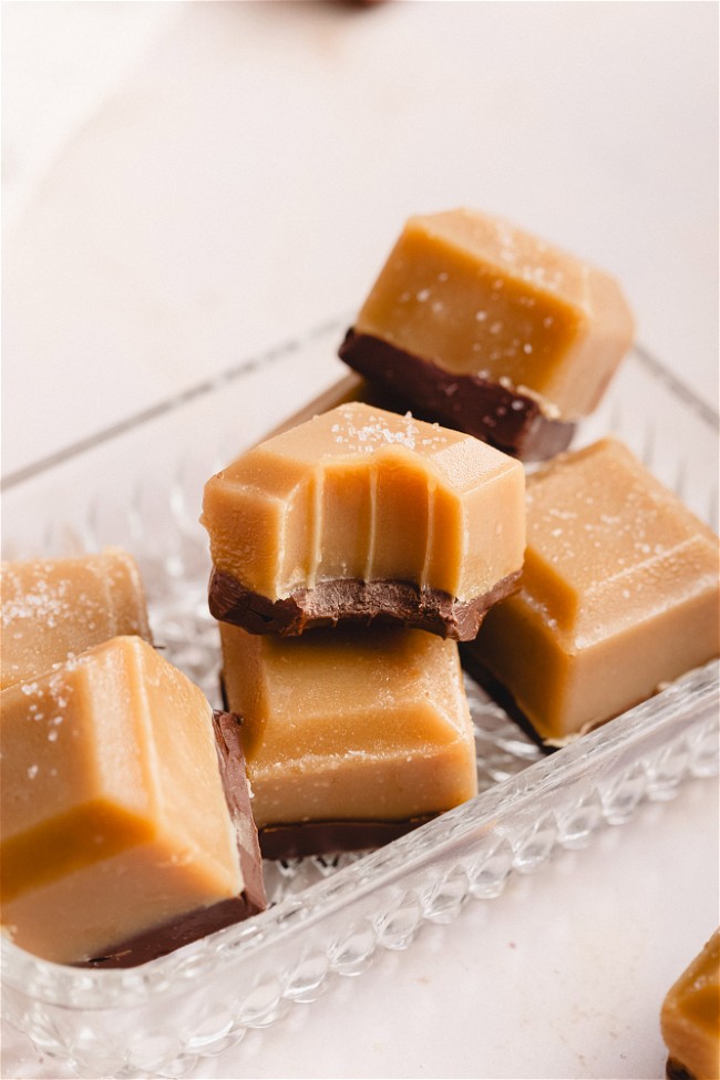 Image of Fudge de caramelo saludable