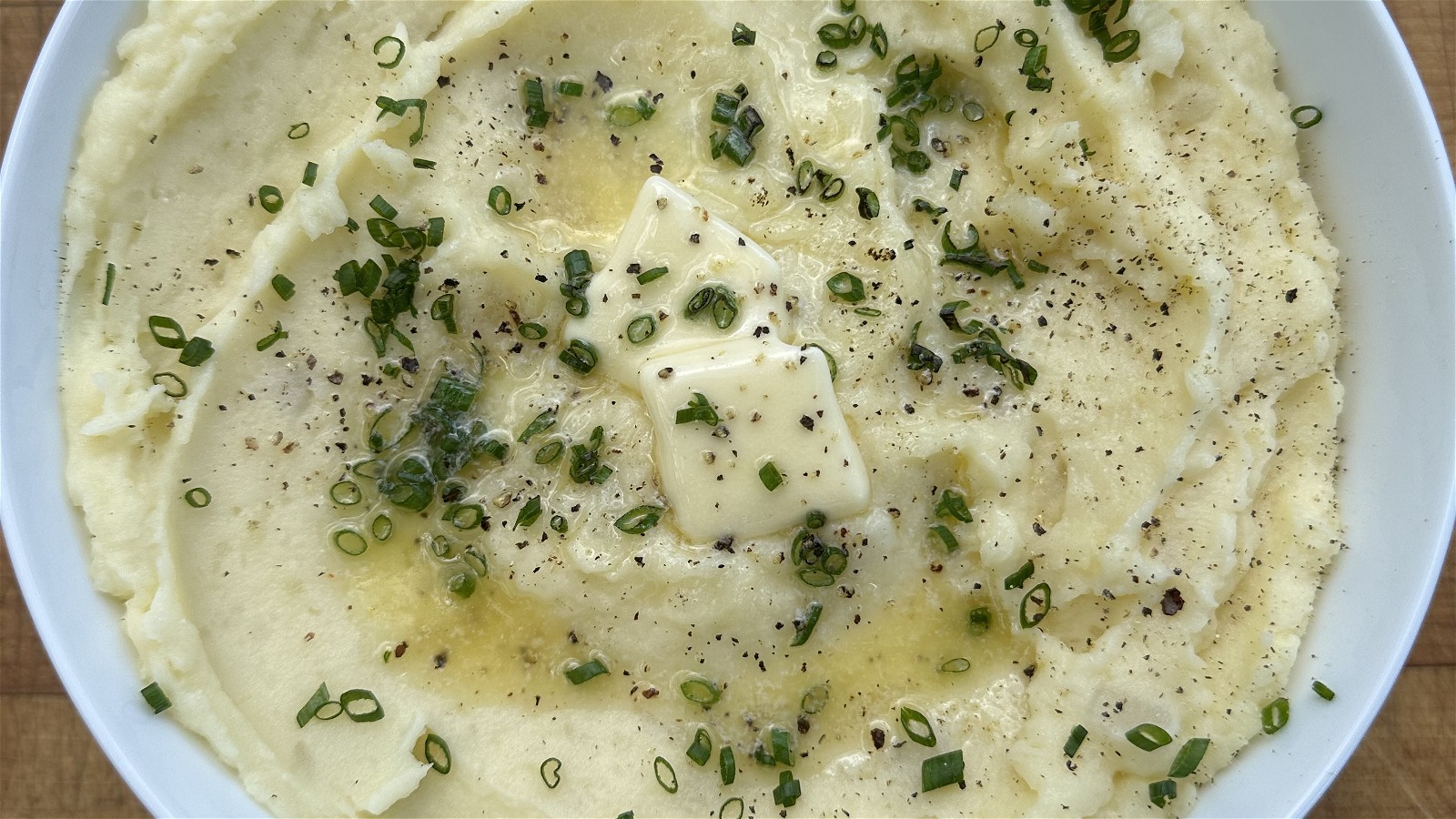 Image of Smokey Boy does Mashed Potatoes!