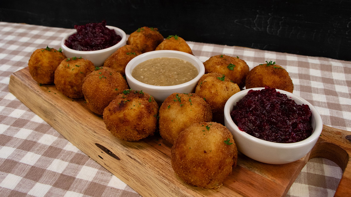 Fried Thanksgiving Leftover Balls