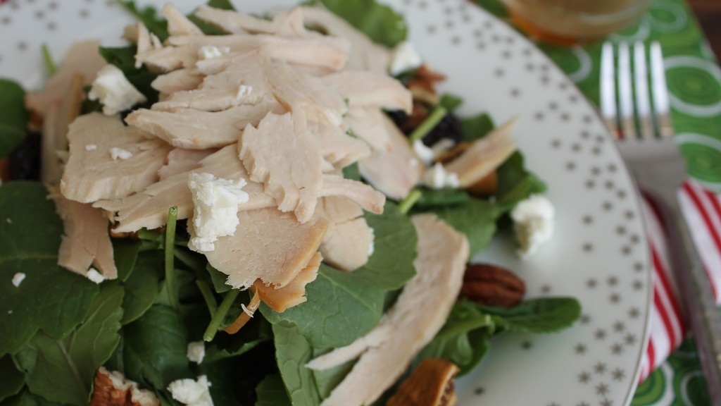 Image of Spinach Salad with Roasted Turkey and Cranberry Dressing