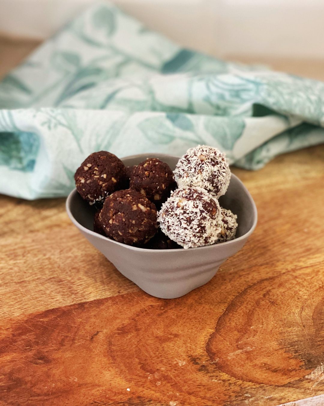 Aroma Spice Bliss Balls 