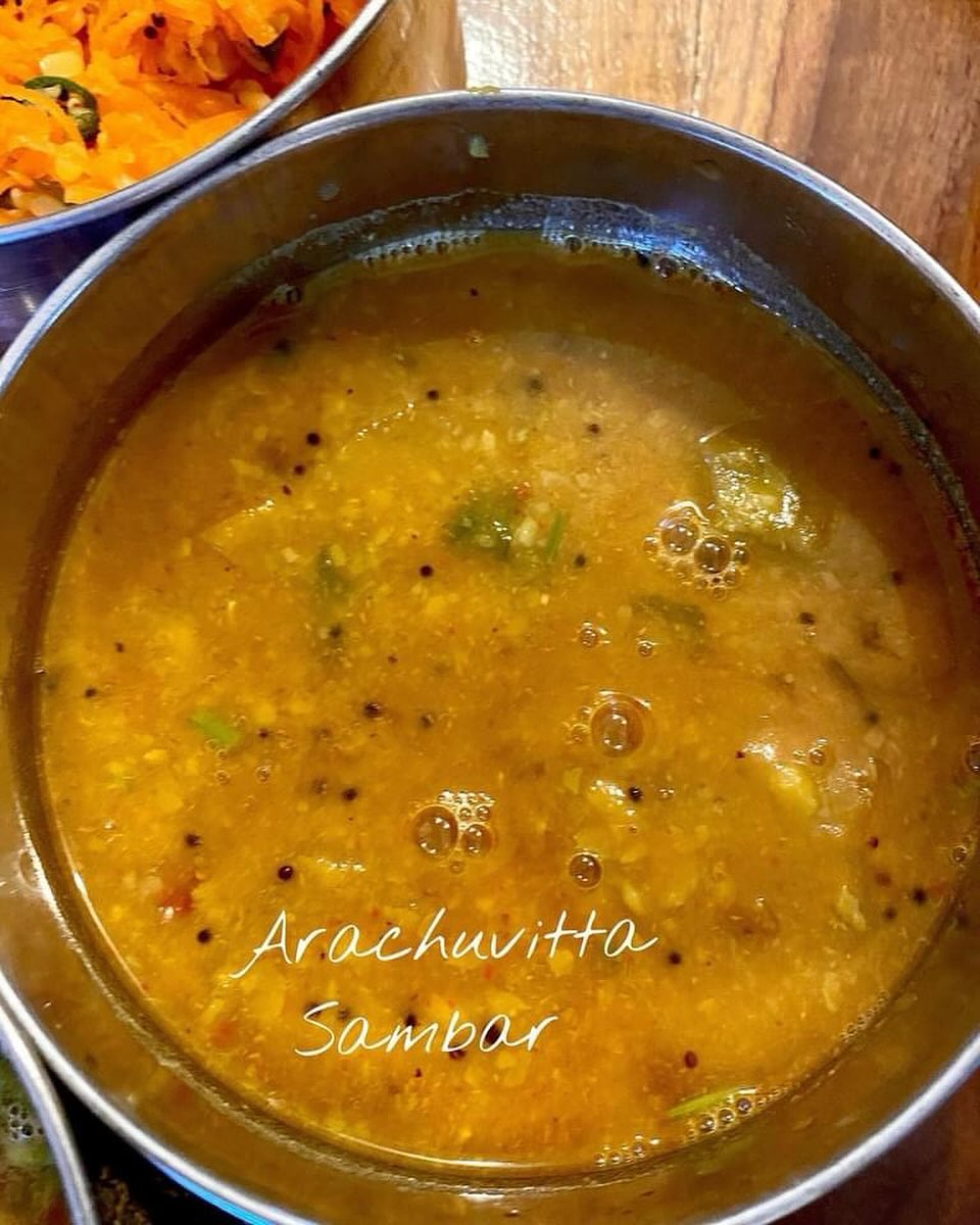 Arachuvitta Sambar - Palakkad style