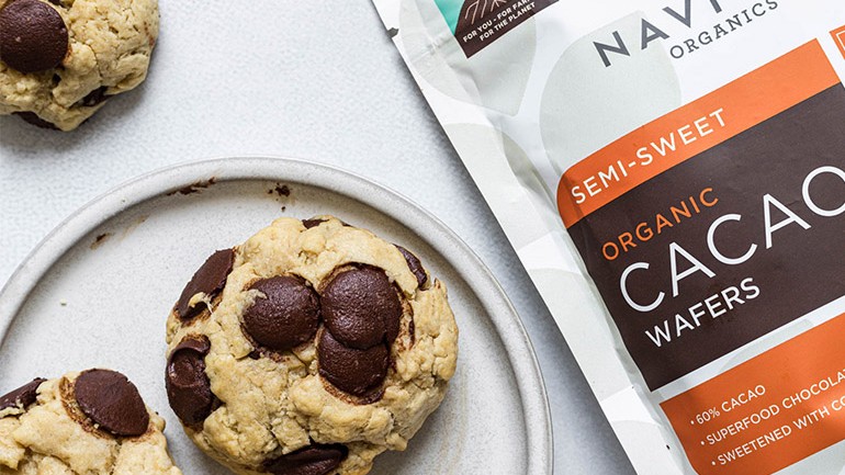 Soft-Baked Chocolate Chip Cookies Recipe | Navitas Organics