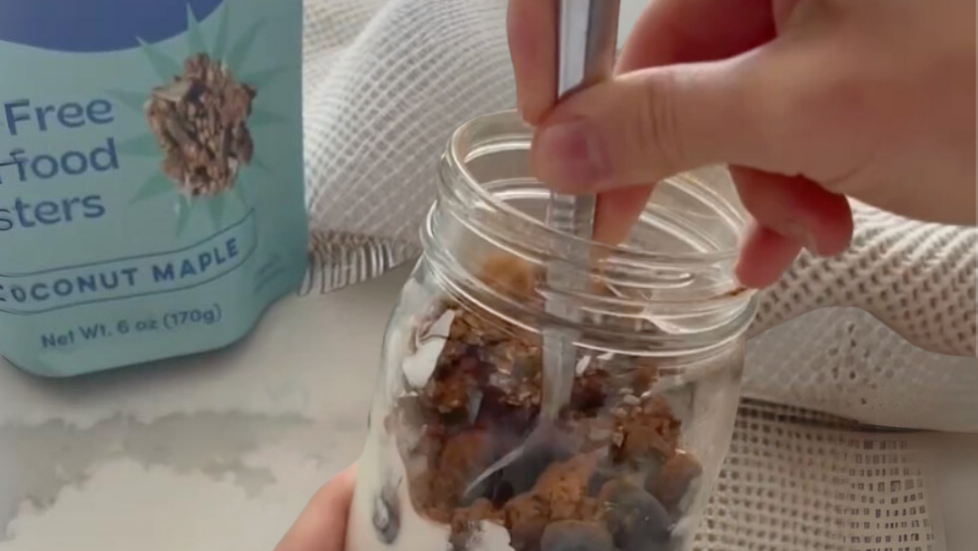 Image of Blueberry Maple Yogurt Bowl