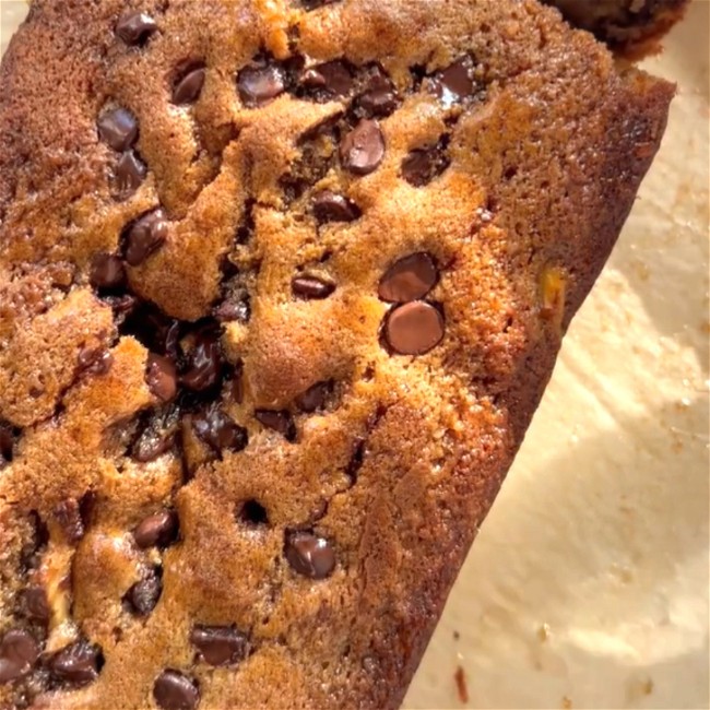 Image of Spiced Dark Chocolate Banana Loaf Cakes