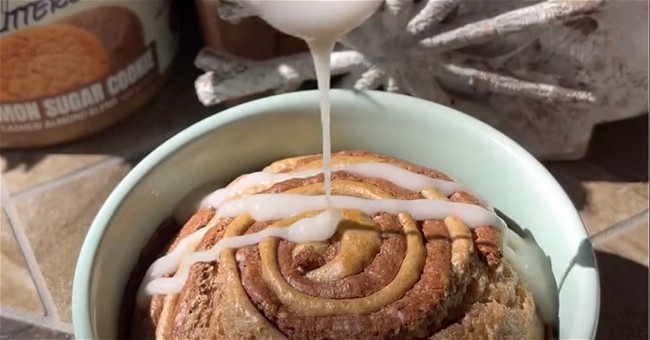 Image of Cinnamon Roll Protein Baked Oats