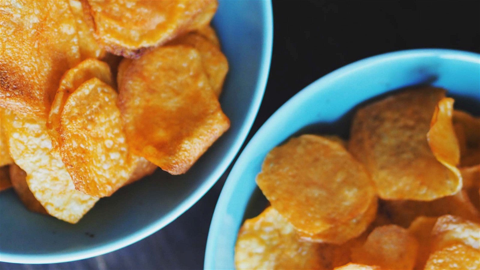 Image of Spice Up Snack Time: Crispy Air Fryer Potato Chips with Wurzpott Smoky and Sweet Paprika 