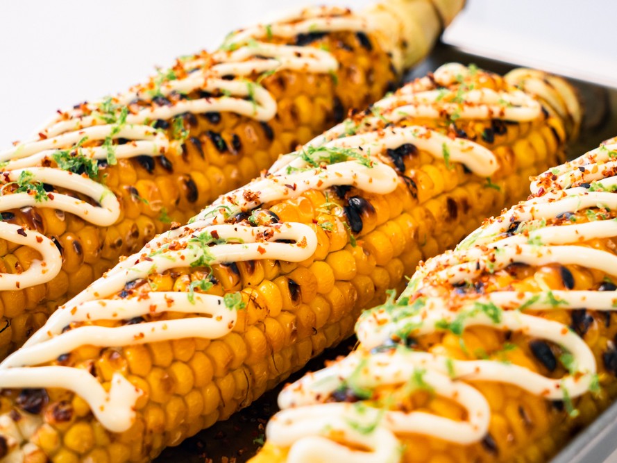 Andy Cooks - Grilled corn with mayo, lime and tajin