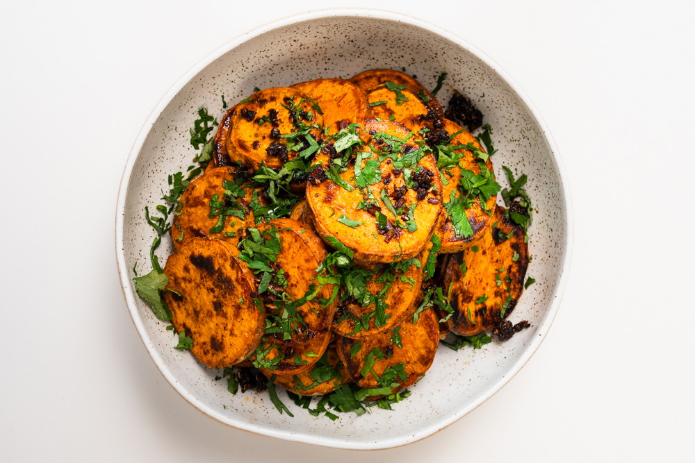 Grilled sweet potato with chilli crisps