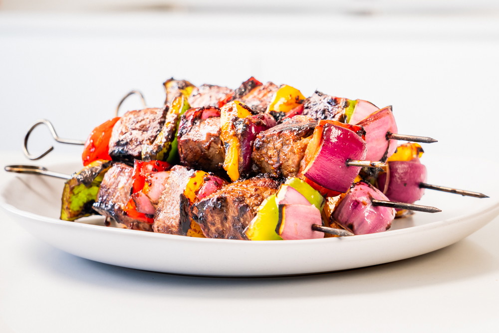 Beef, capsicum and red onion skewers