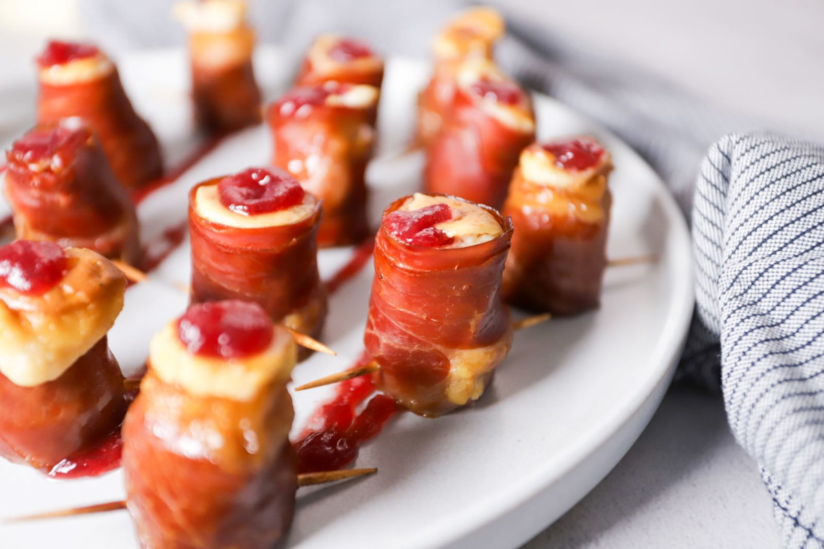 Cranberry Brie Pig Shots