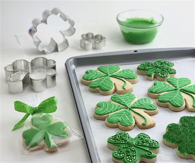 Image of St. Patrick's Day Shamrock Cookies