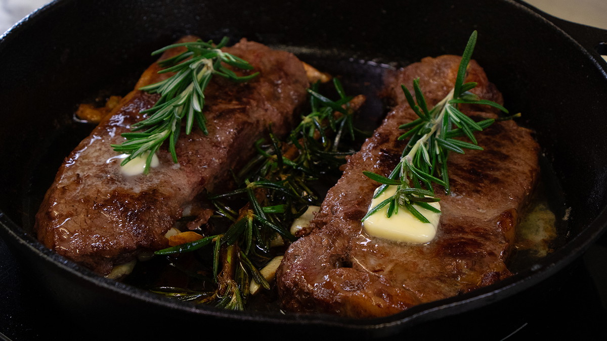 Easy and delicious pan-seared steak!