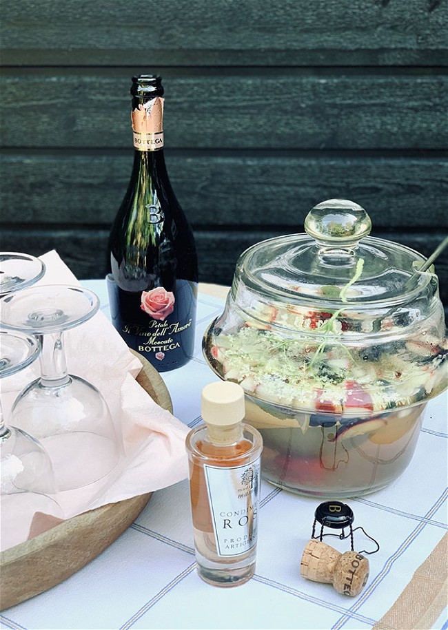Image of Hvid Sangria