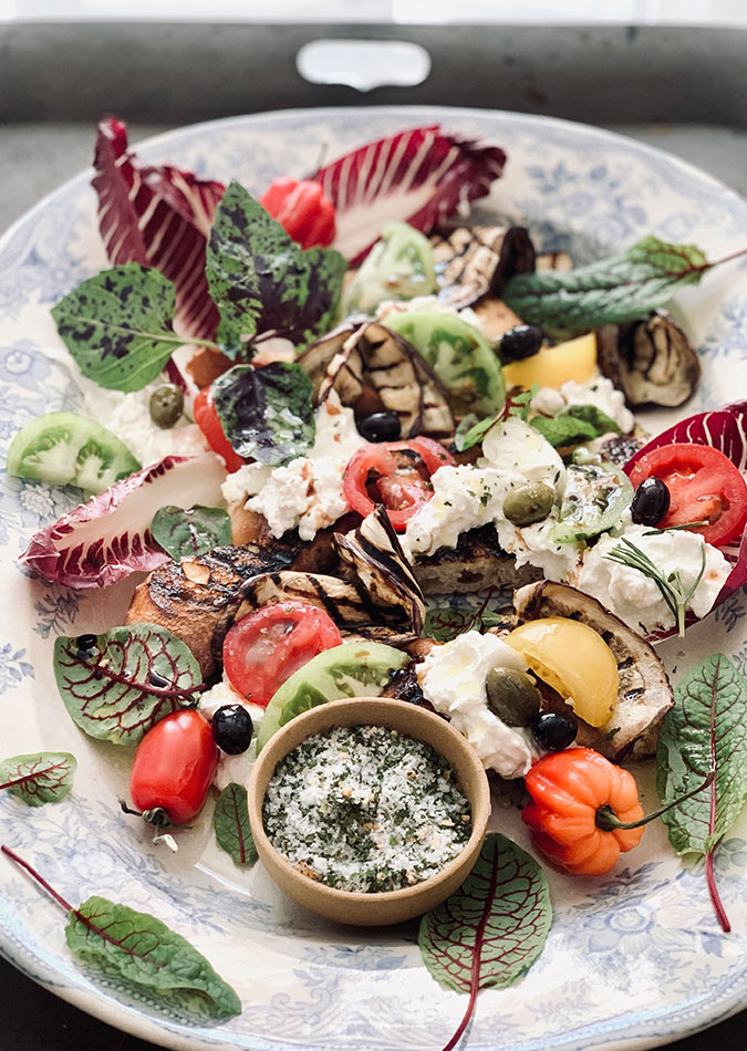 Salat med grillede grøntsager