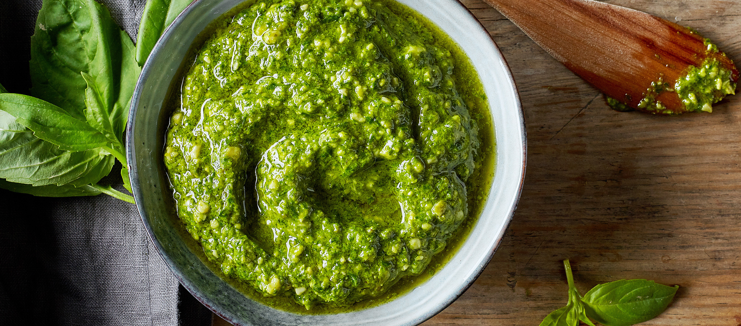 Image of Arugula & Walnut Pesto