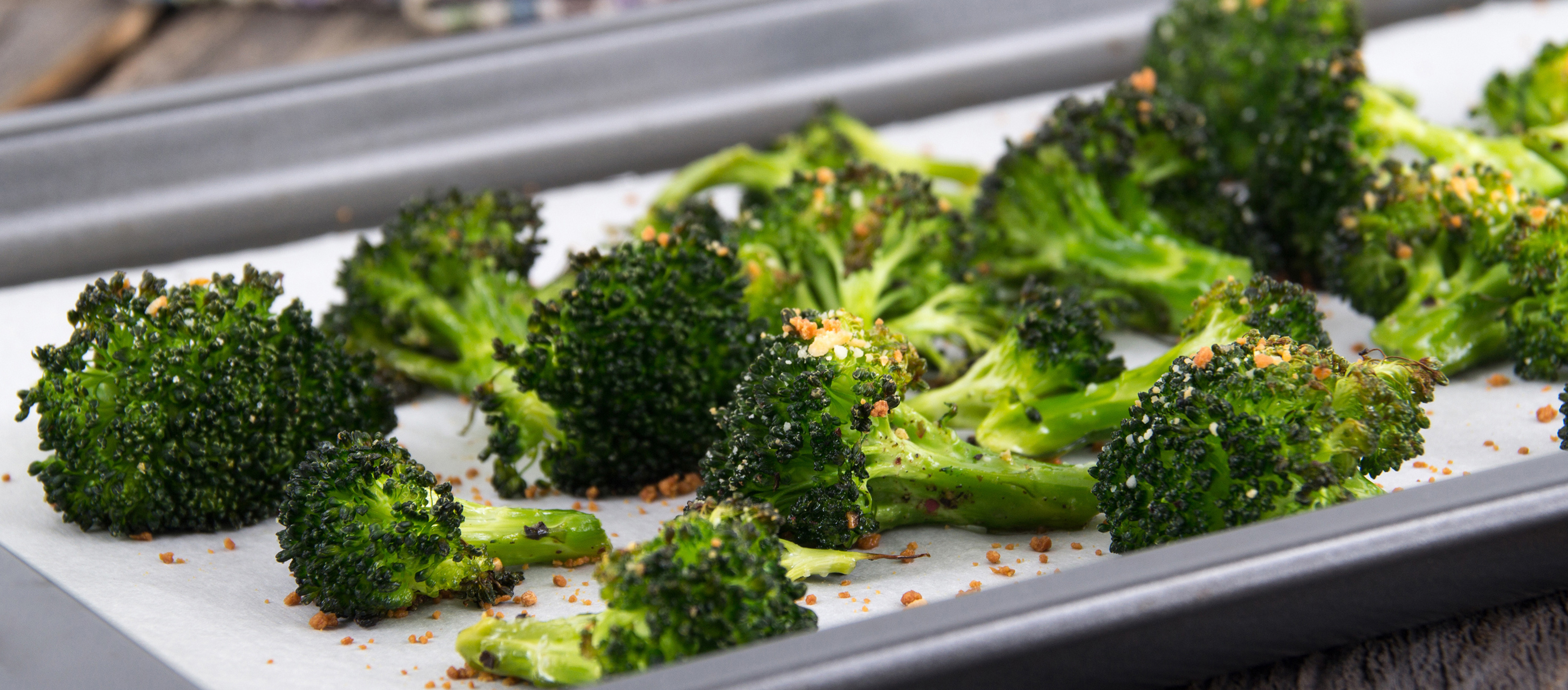 Image of Parmesan Herb Roasted Broccoli