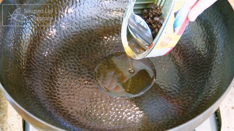 Image of Preheat your wok over a medium-heat stove. The fried dace...