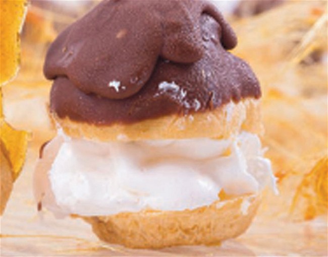 Image of Chocolate Cream Puffs