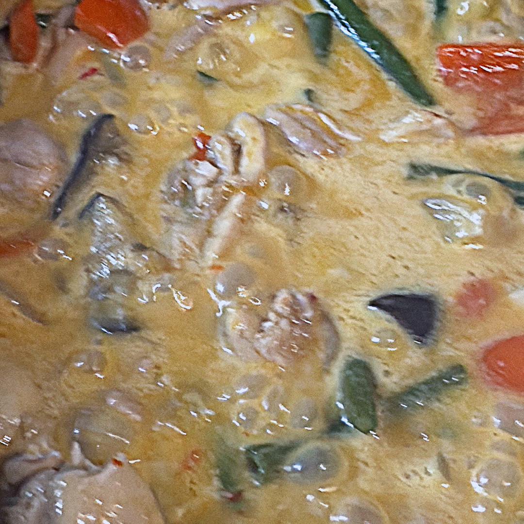 Chicken Curry Thai Style