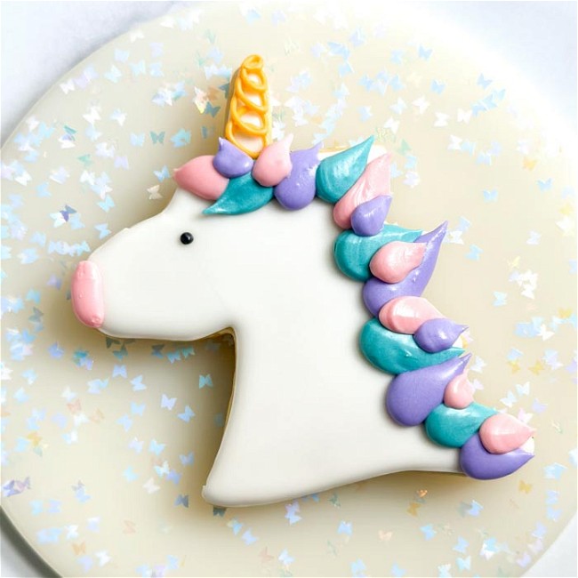 Image of How to Decorate a Unicorn Head Cookie