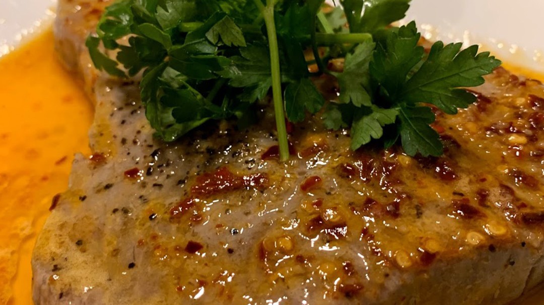 Image of Tuna Steak in Spicy Lemon Butter Sauce