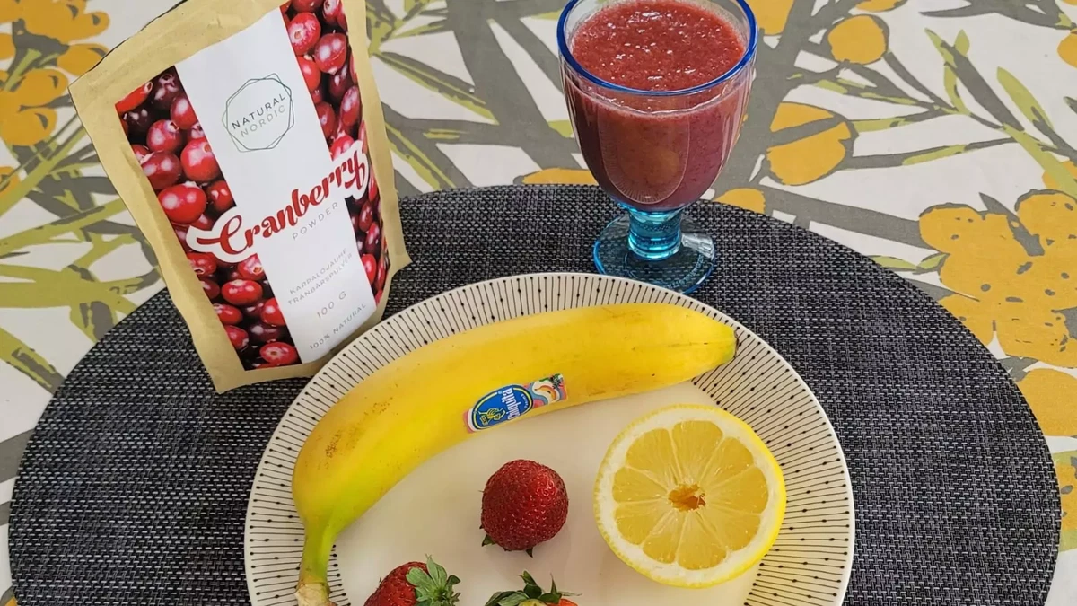 Cranberry smoothie