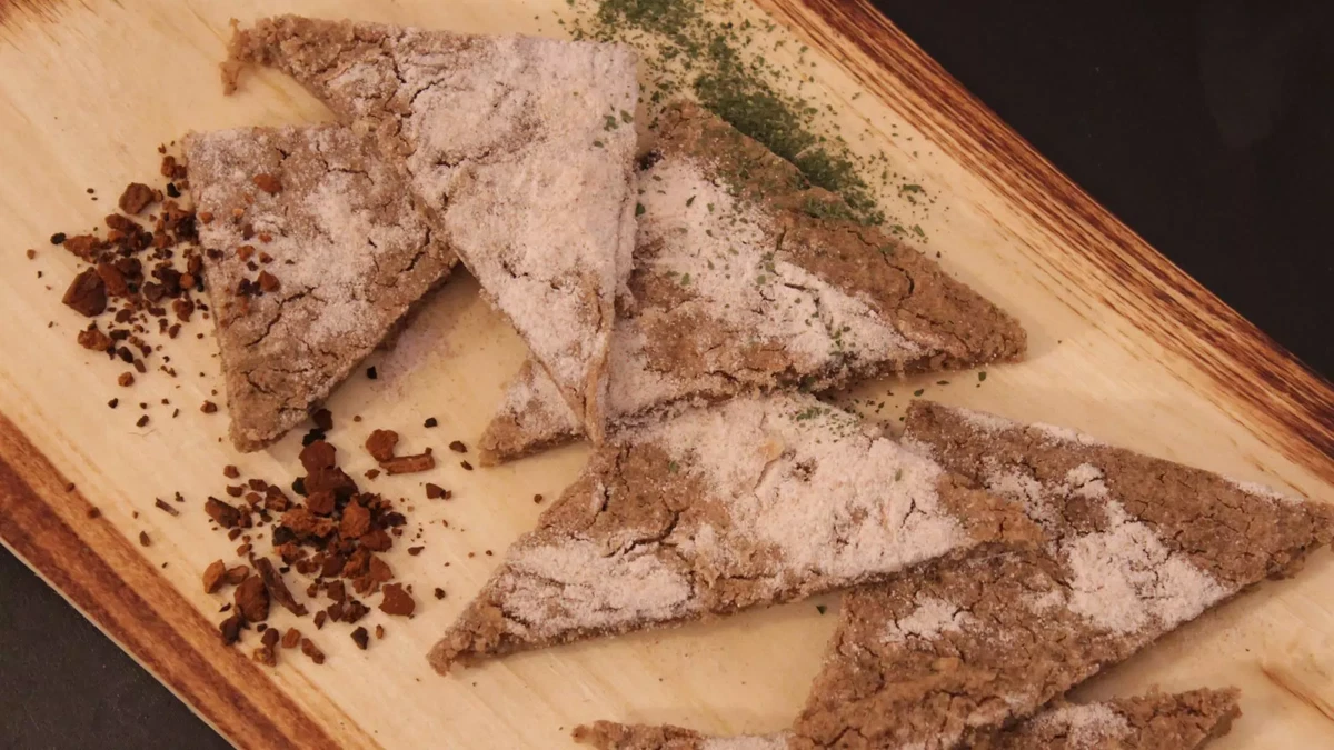 Chaga nettle flatbread