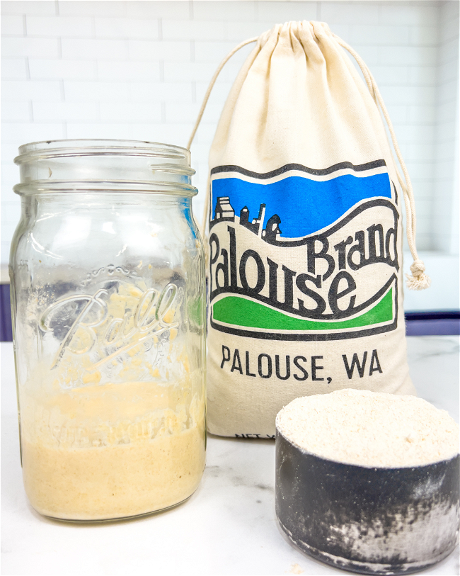 Image of Crafting Your Own Sourdough Starter: A Beginner's Guide