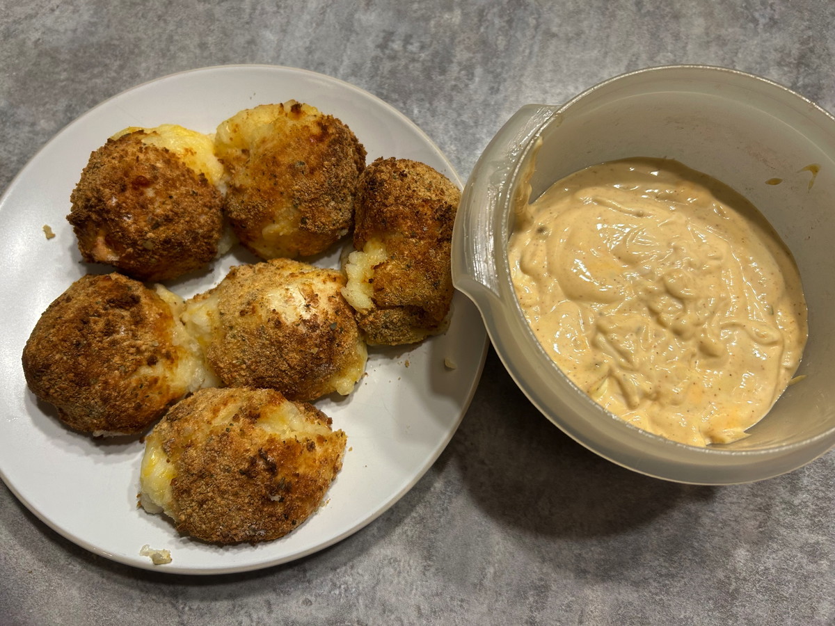 Wood's Air Fryer Mashed Potato Balls