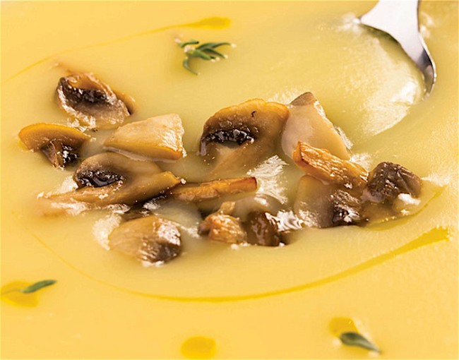 Image of Corn & Mushroom Soup