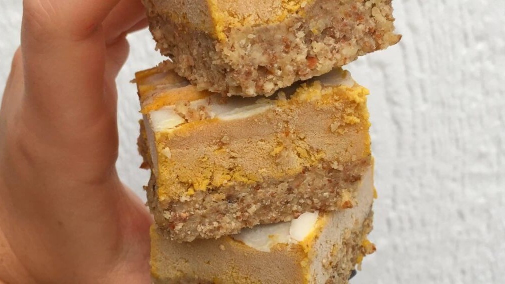 Image of Pumpkin Cheesecake Collagen Bars