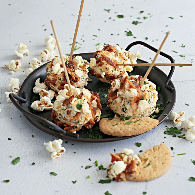 Image of Cheese Balls with Popcorn and Bacon