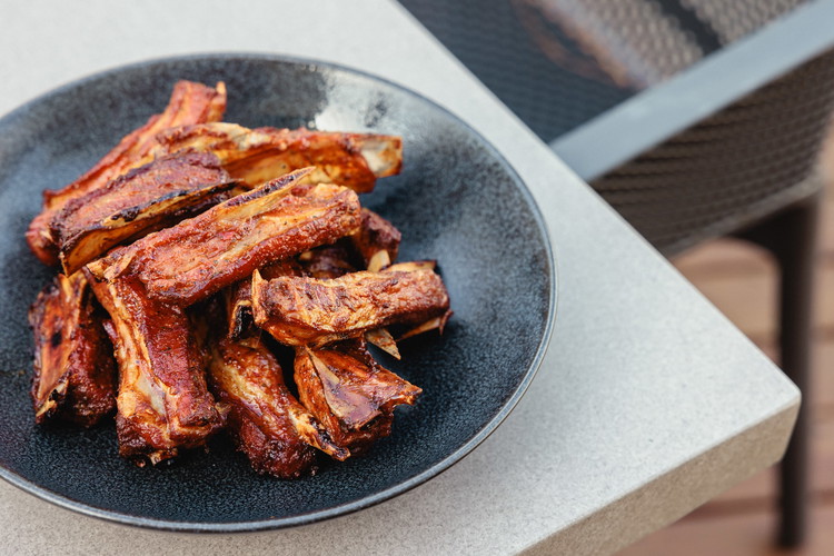 Image of Serve hot and enjoy with a fresh salad and some hand-cut home-cooked fries!