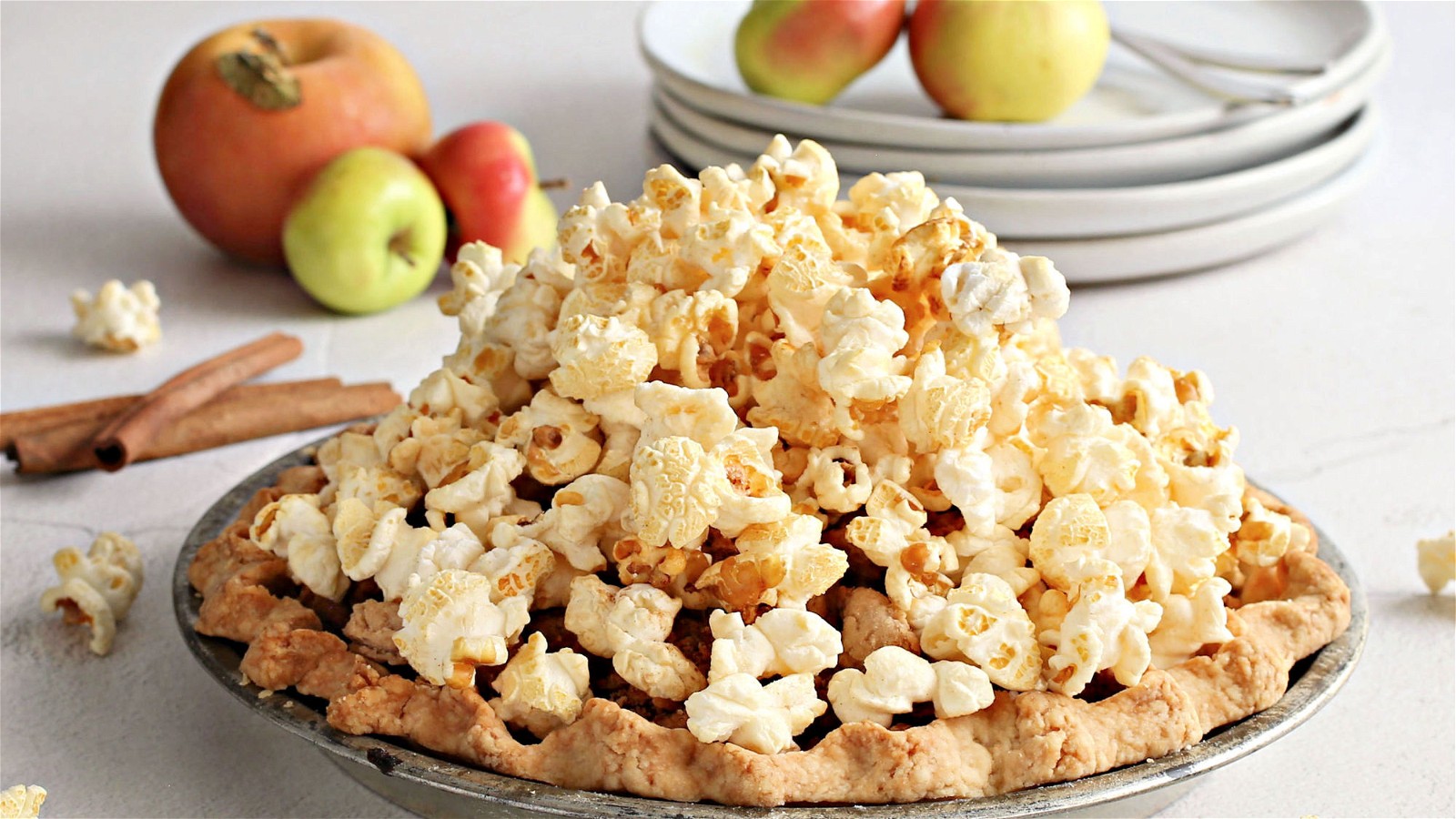 French Apple Popcorn Topped Pie, image size:1600x900
