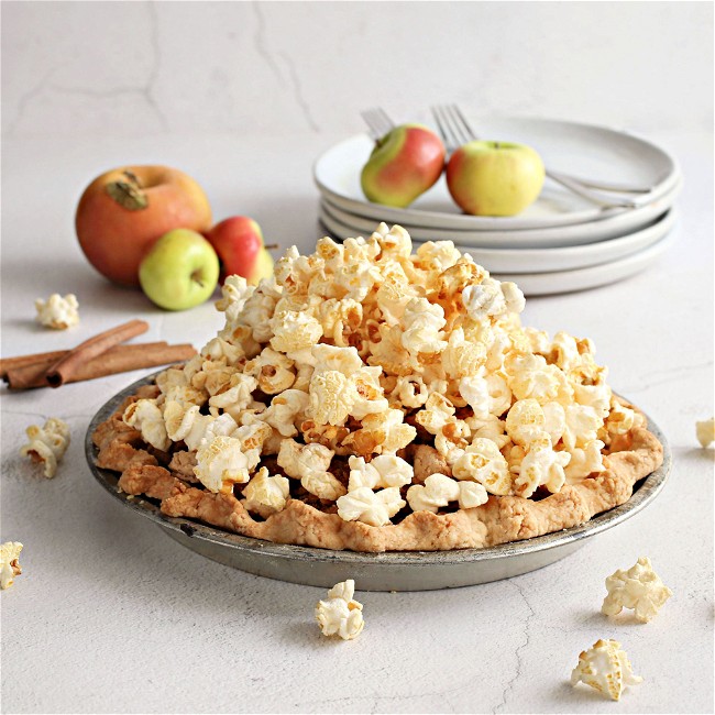 Image of French Apple Popcorn Topped Pie