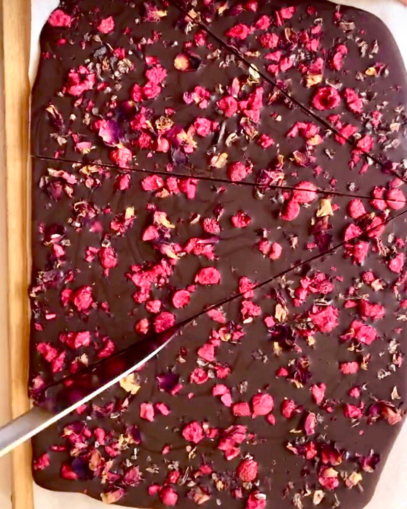 Rose and Cranberry Chocolate Bark 